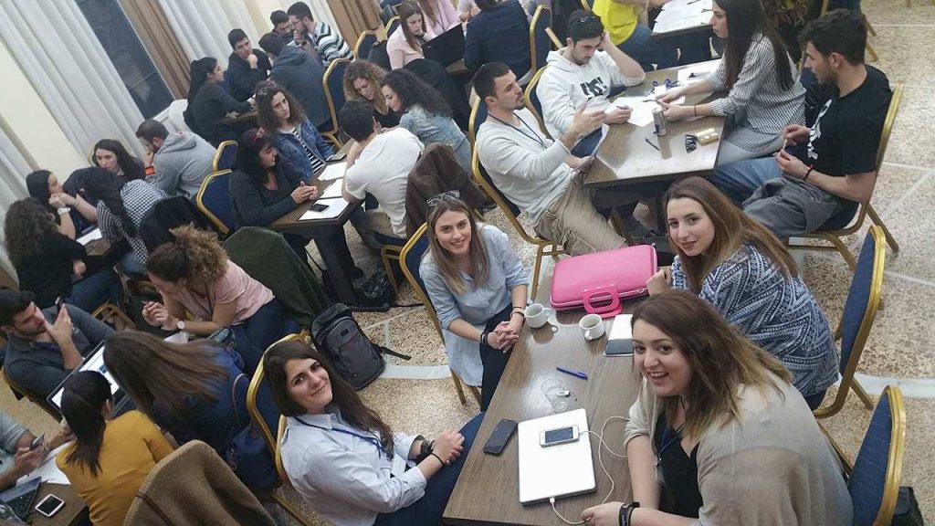 Η λύση στην κρίση